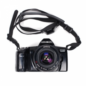 Used Minolta Dynax 3000i + 35-80mm F4-5.6 skearsphoto.com